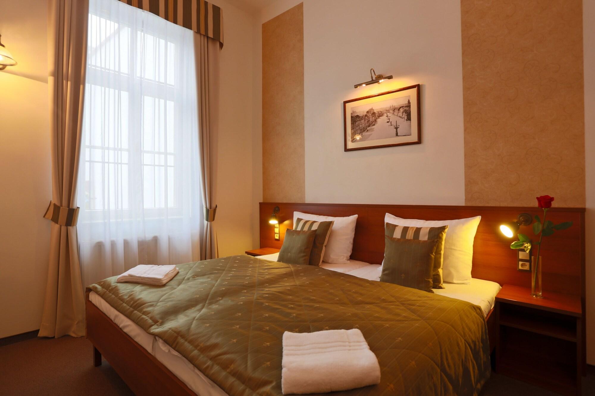 Hotel Svaty Jan براغ المظهر الخارجي الصورة