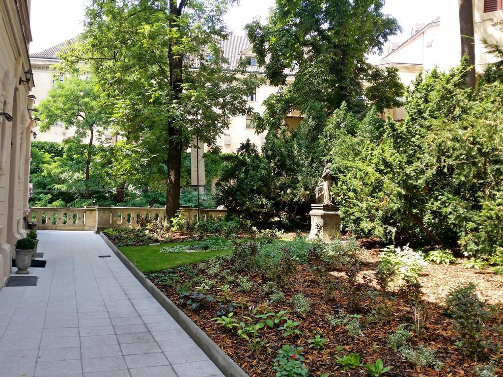 Hotel Svaty Jan براغ المظهر الخارجي الصورة